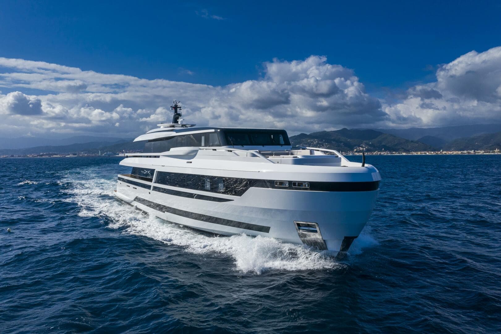 X130 Triplex — photo 6
