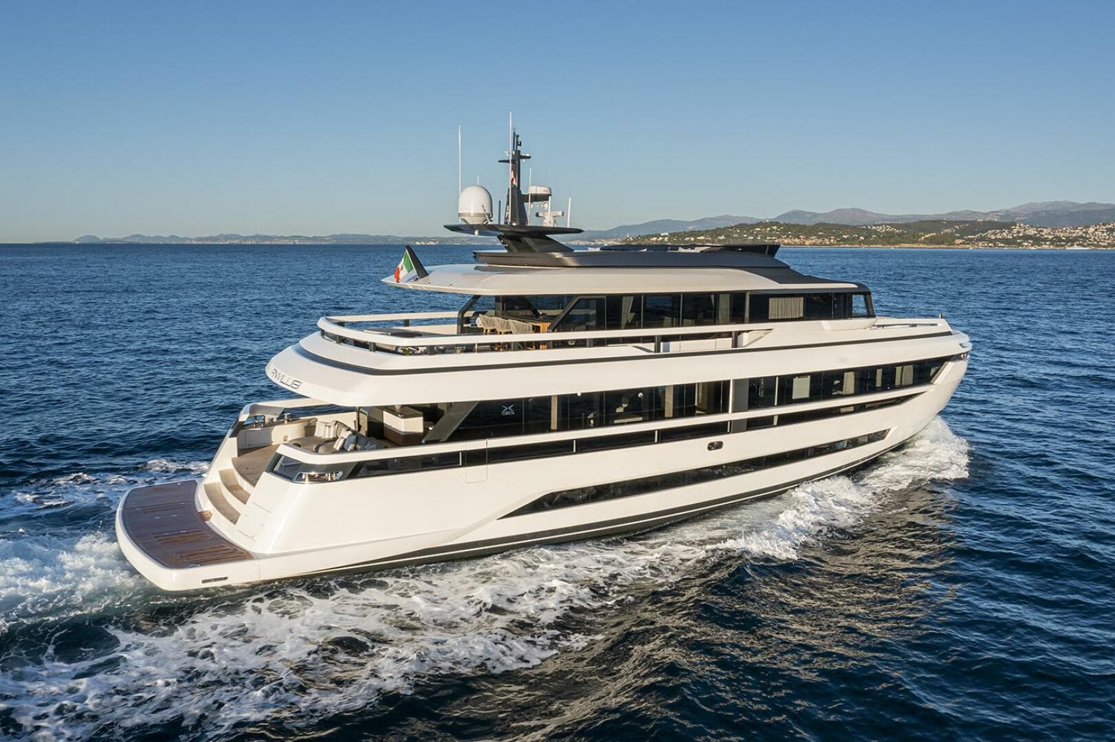 X96 Triplex — photo 2