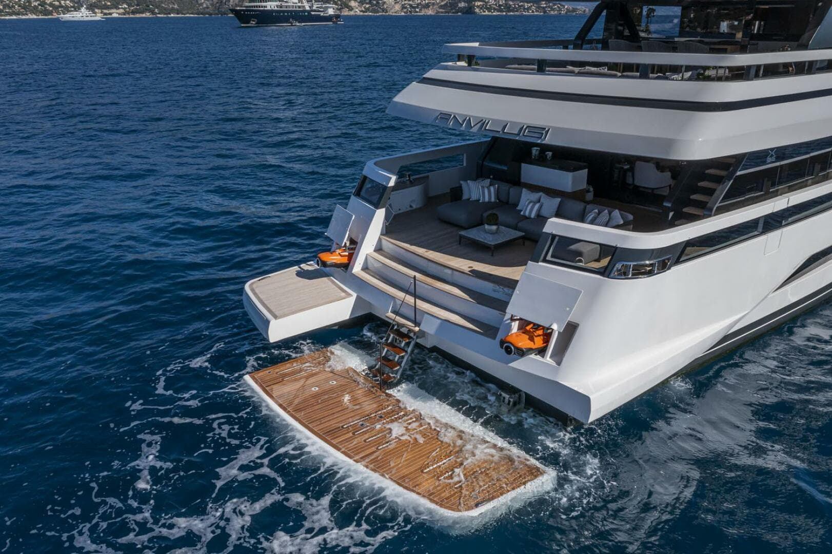 X96 Triplex — photo 17