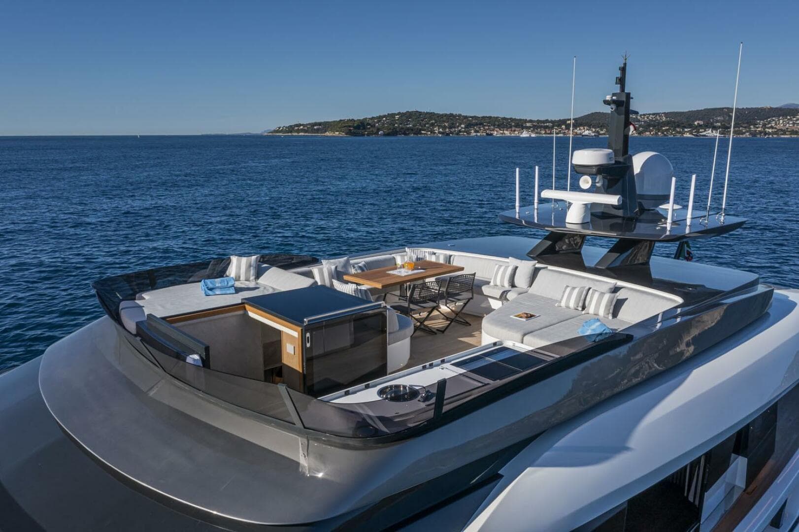 X96 Triplex — photo 9