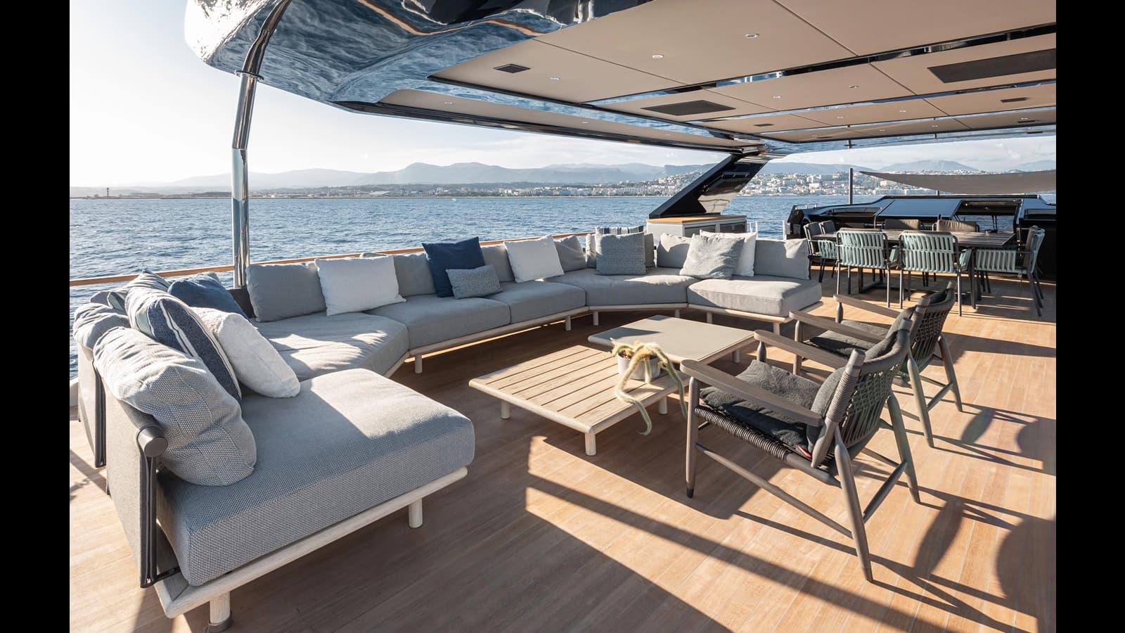 NUMARINE 30XP — photo 24