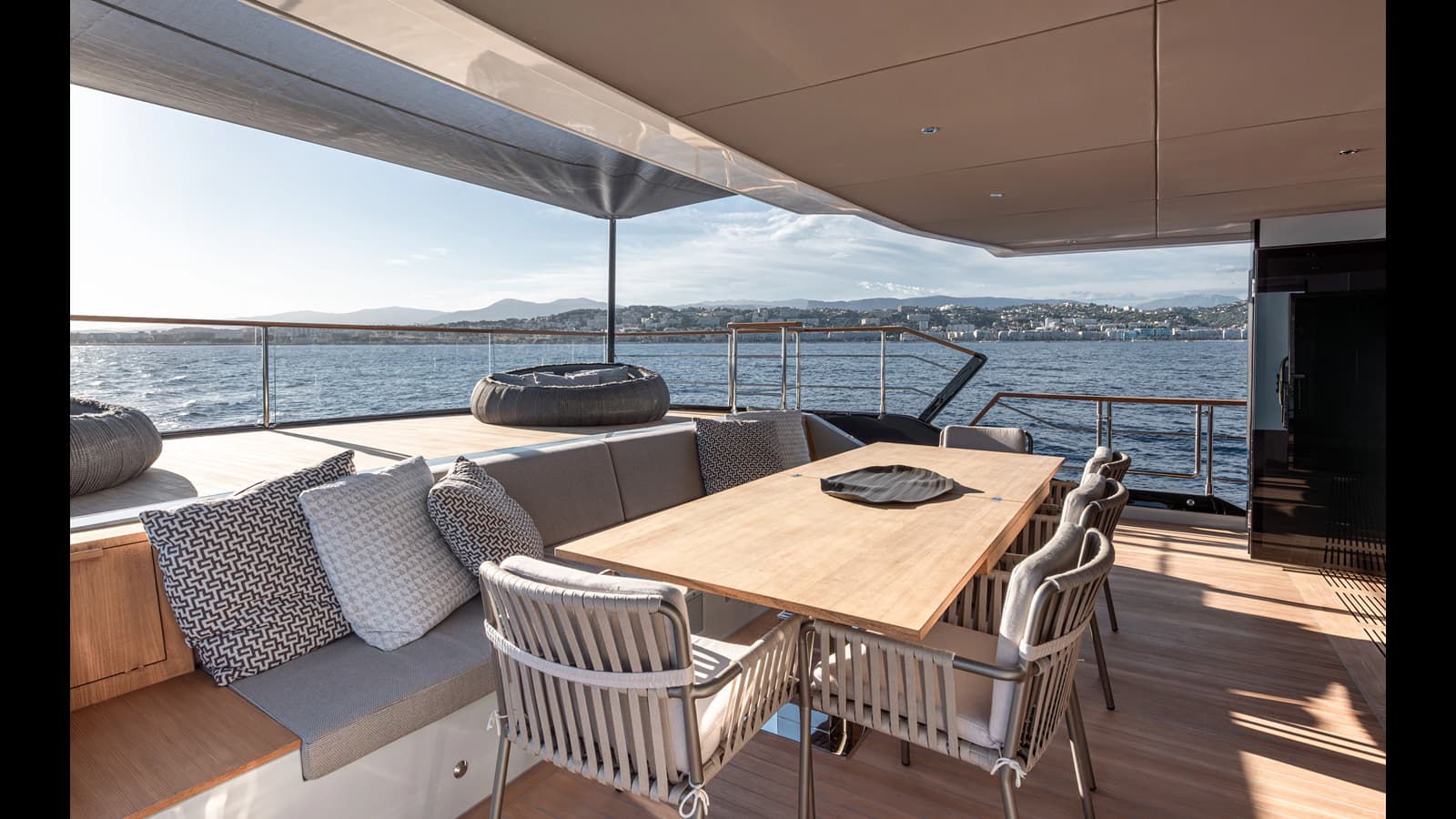 NUMARINE 30XP — photo 28