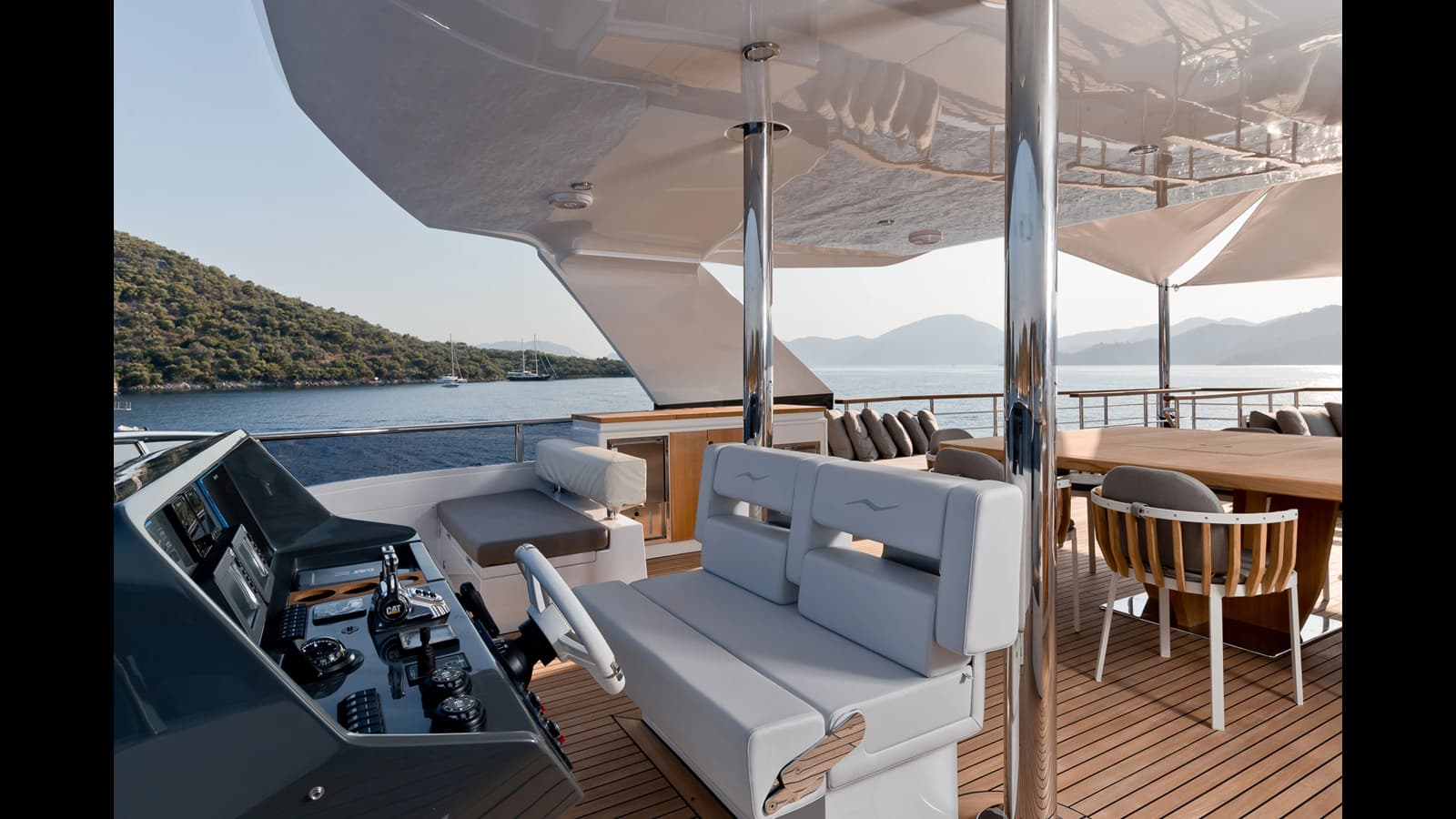 NUMARINE 32XP — photo 36