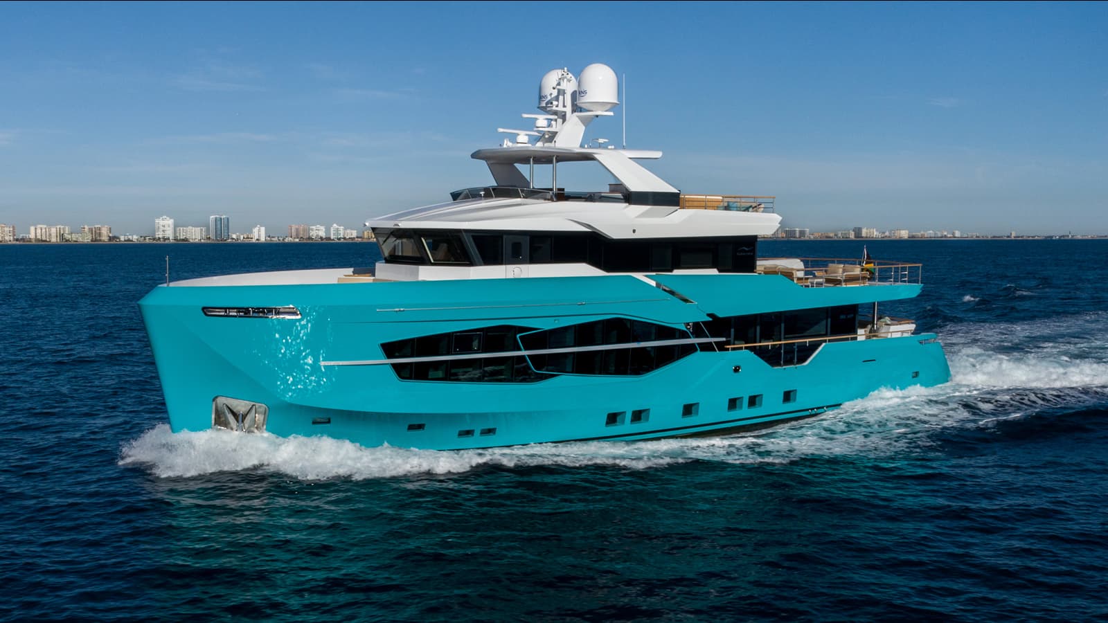 NUMARINE 32XP — photo 38